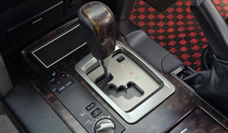 2012 Toyota Land Cruiser 200 image-15