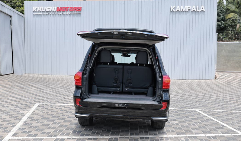 2012 Toyota Land Cruiser 200 image-17