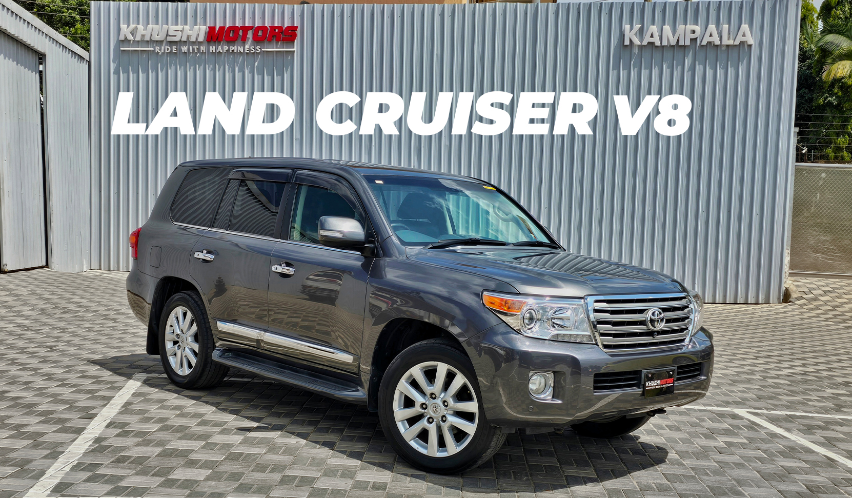 2012 Toyota Land Cruiser 200 image-1