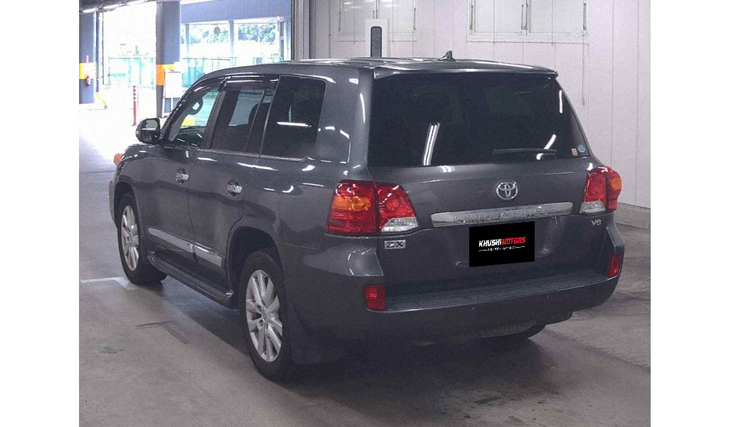 2012 Toyota Land Cruiser 200 image-5