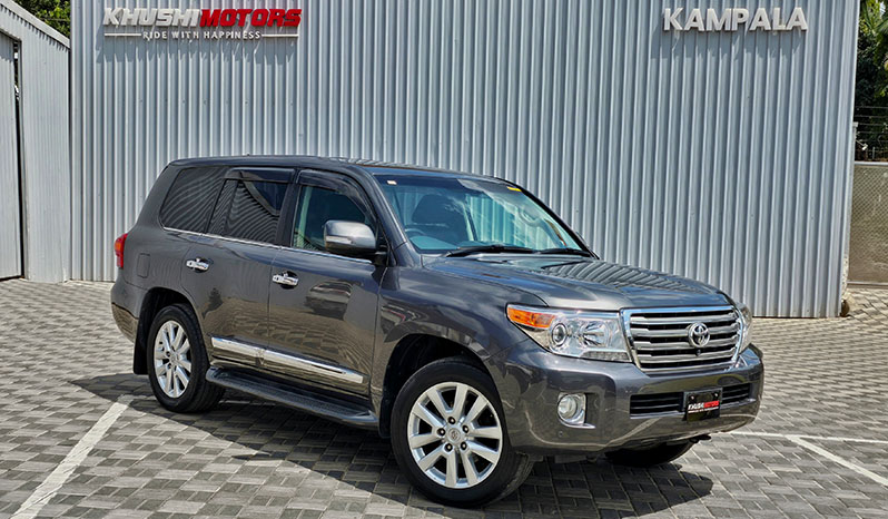 2012 Toyota Land Cruiser 200 image-18