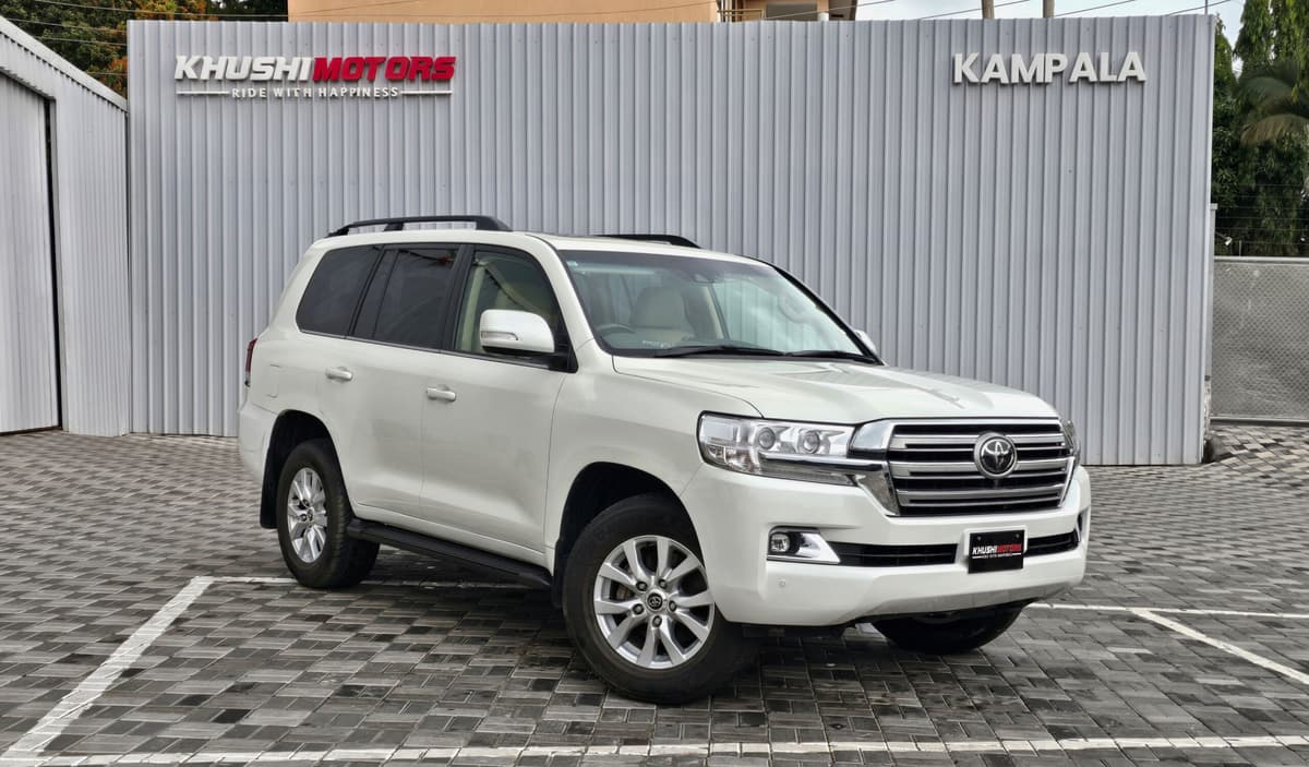 2019 Toyota Land Cruiser 200 Ax G Selection V8 image-1