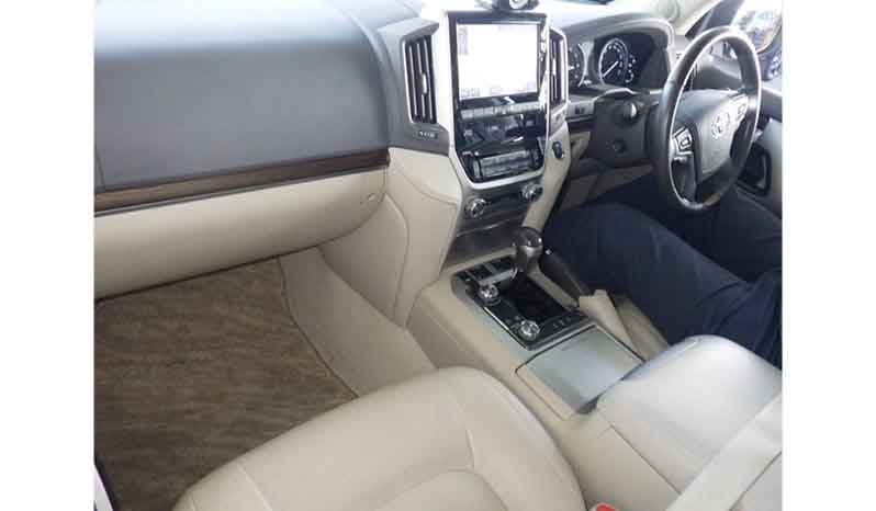 2019 Toyota Land Cruiser 200 Ax G Selection V8 image-4