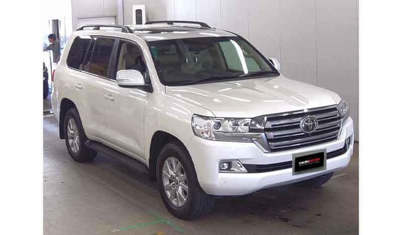 2019 Toyota Land Cruiser 200 Ax G Selection V8 image-6