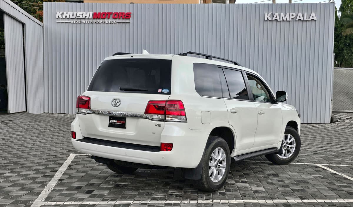 2019 Toyota Land Cruiser 200 Ax G Selection V8 image-15
