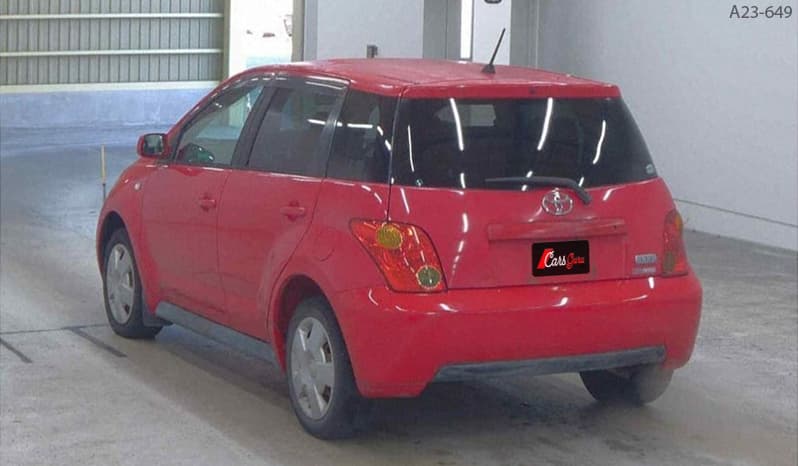 2002 Toyota IST image-3