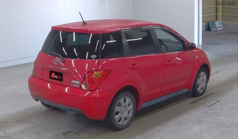 2002 Toyota IST image-7