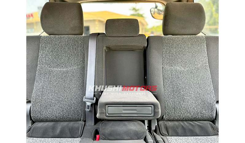 2009 Toyota Land Cruiser Prado image-12