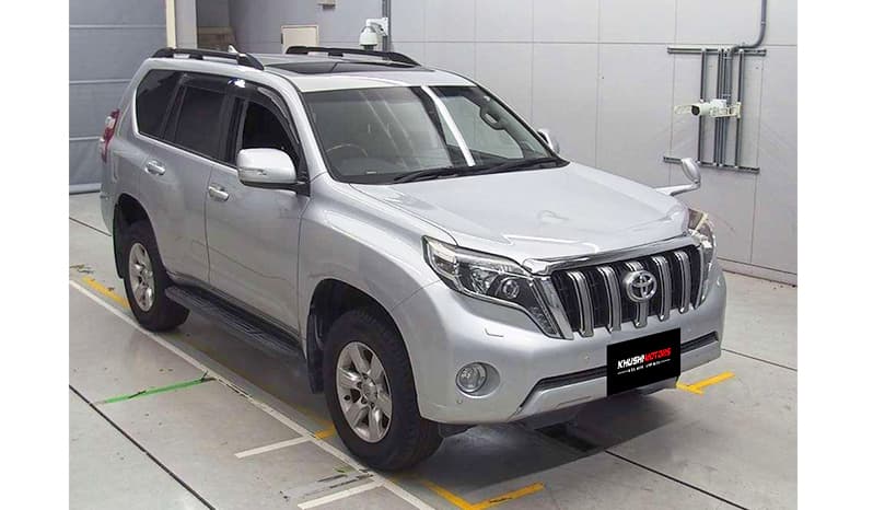 2017 Toyota Land Cruiser Prado image-6