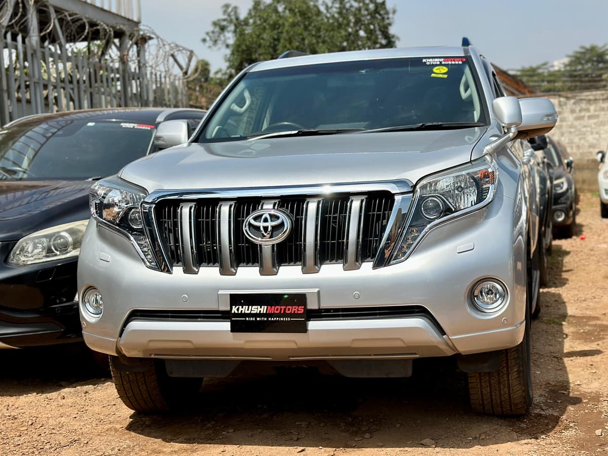 2017 Toyota Land Cruiser Prado image-21