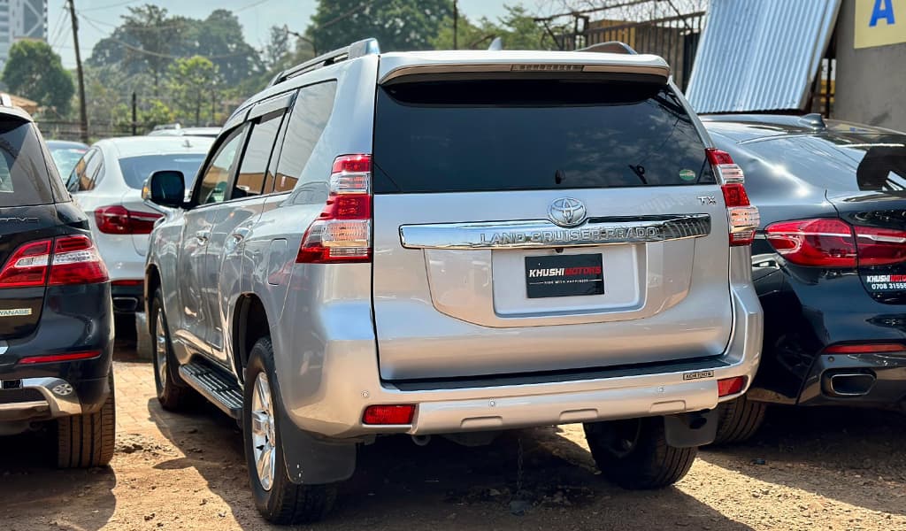 2017 Toyota Land Cruiser Prado image-22