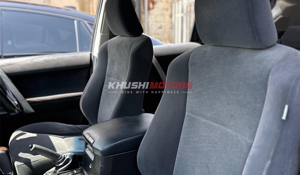 2017 Toyota Land Cruiser Prado image-27