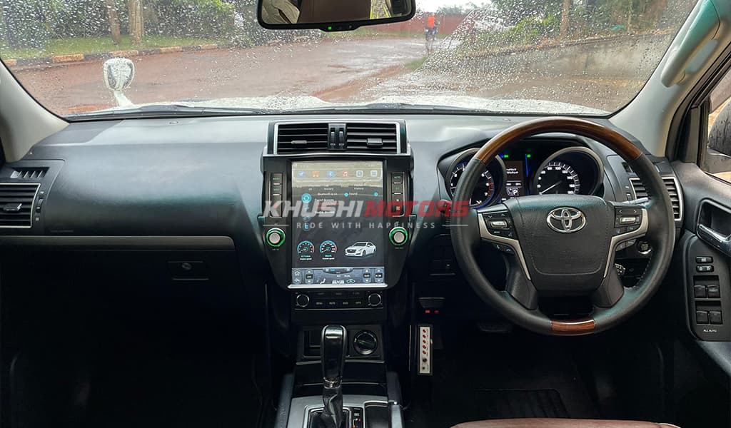 2016 Toyota Land Cruiser Prado image-6