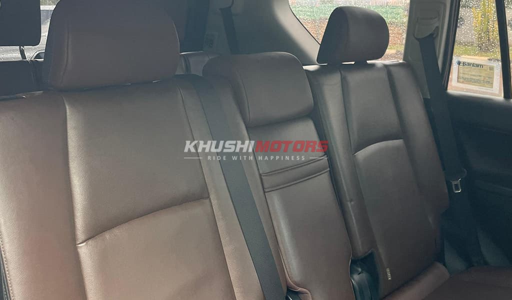 2016 Toyota Land Cruiser Prado image-10