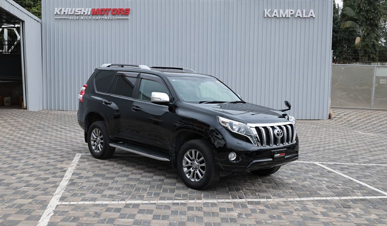 2017 Toyota Land Cruiser Prado image-1