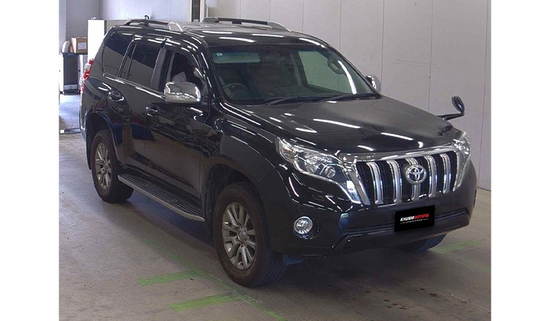 2017 Toyota Land Cruiser Prado image-2