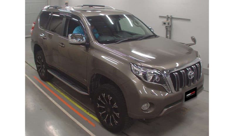2016 Toyota Land Cruiser Prado image-2