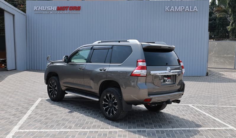 2016 Toyota Land Cruiser Prado image-10