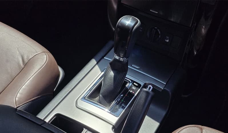2016 Toyota Land Cruiser Prado image-13