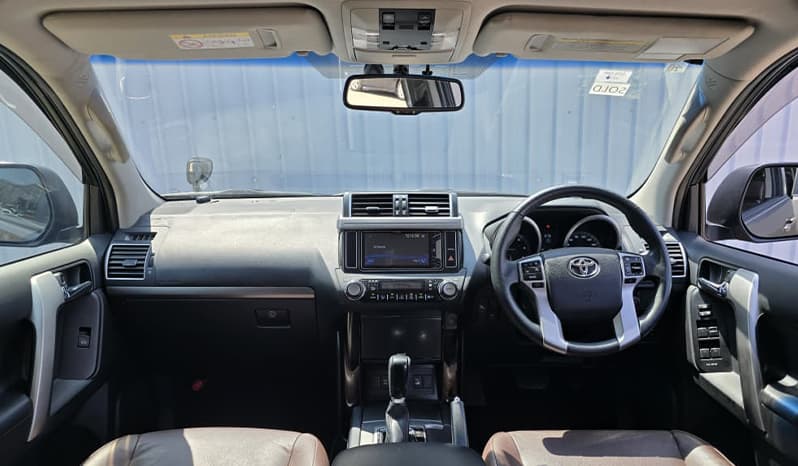 2016 Toyota Land Cruiser Prado image-16