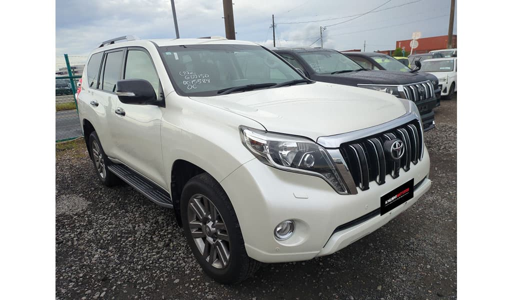 2016 Toyota Land Cruiser Prado image-5