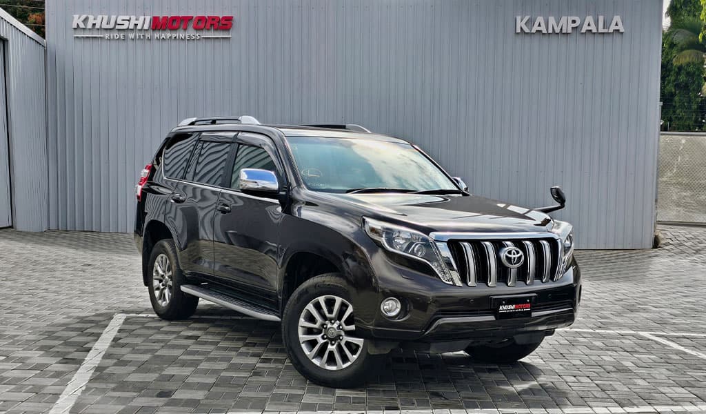 2017 Toyota Land Cruiser Prado image-1