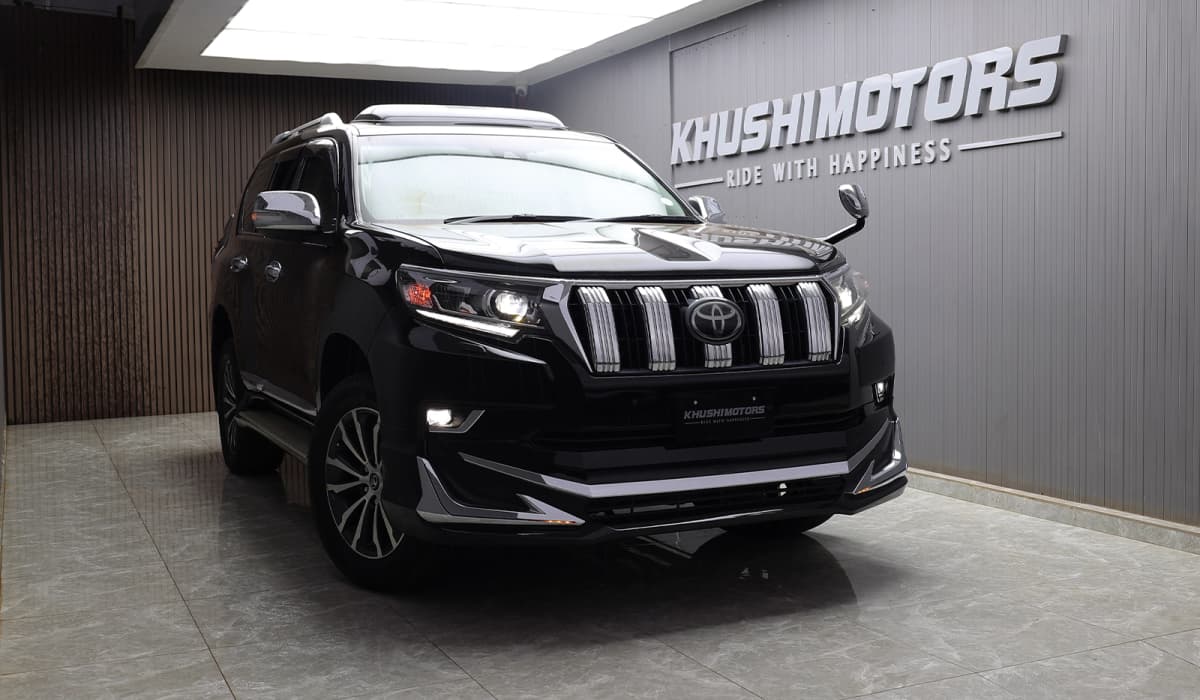 2017 Toyota Land Cruiser Prado TX-L package image-1