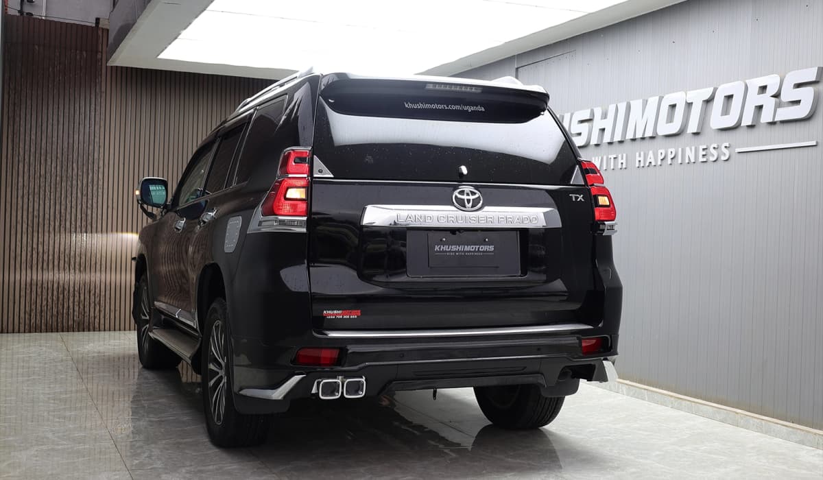 2017 Toyota Land Cruiser Prado TX-L package image-13