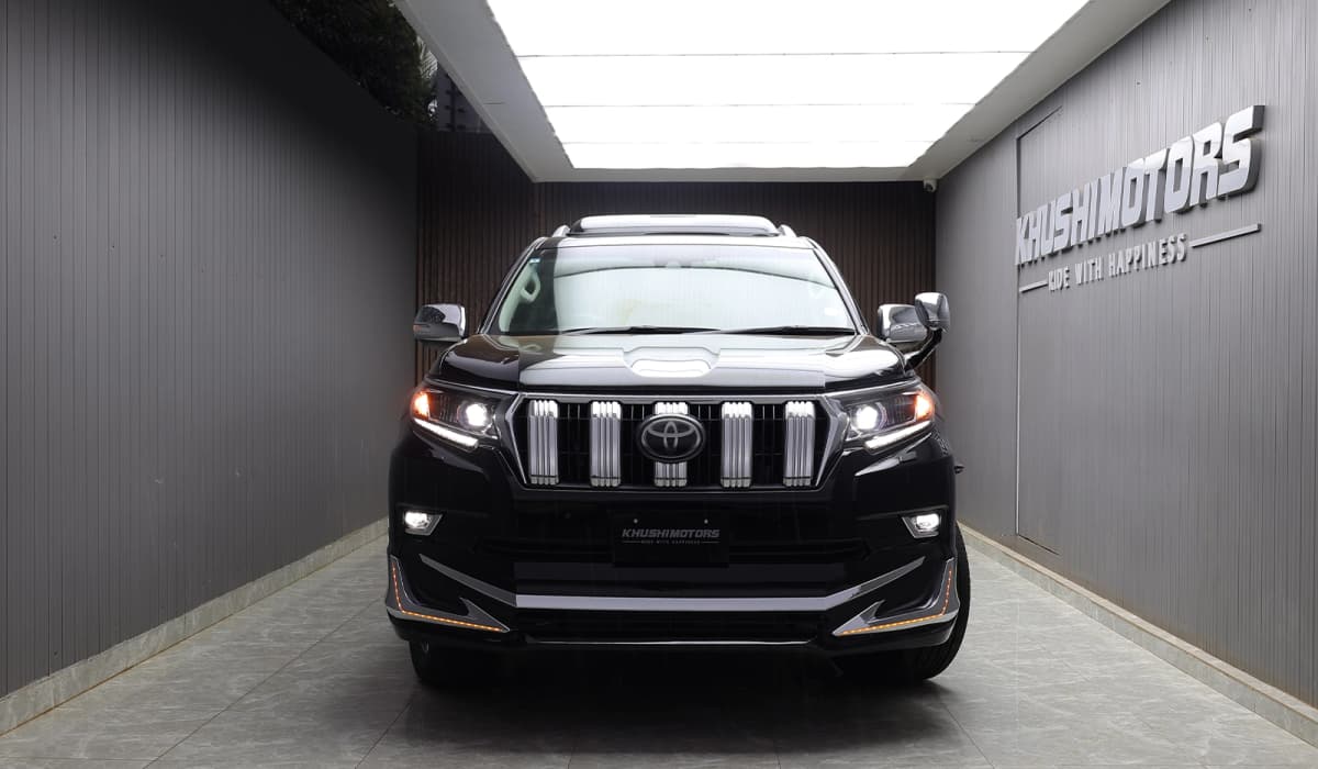 2017 Toyota Land Cruiser Prado TX-L package image-15