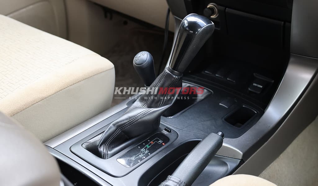 2009 Toyota Land Cruiser Prado TX image-22