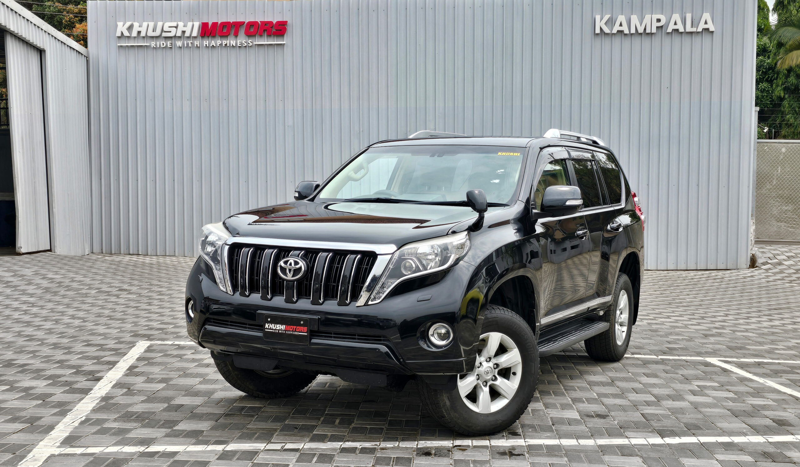 2016 Toyota Land Cruiser Prado TX-L package image-12