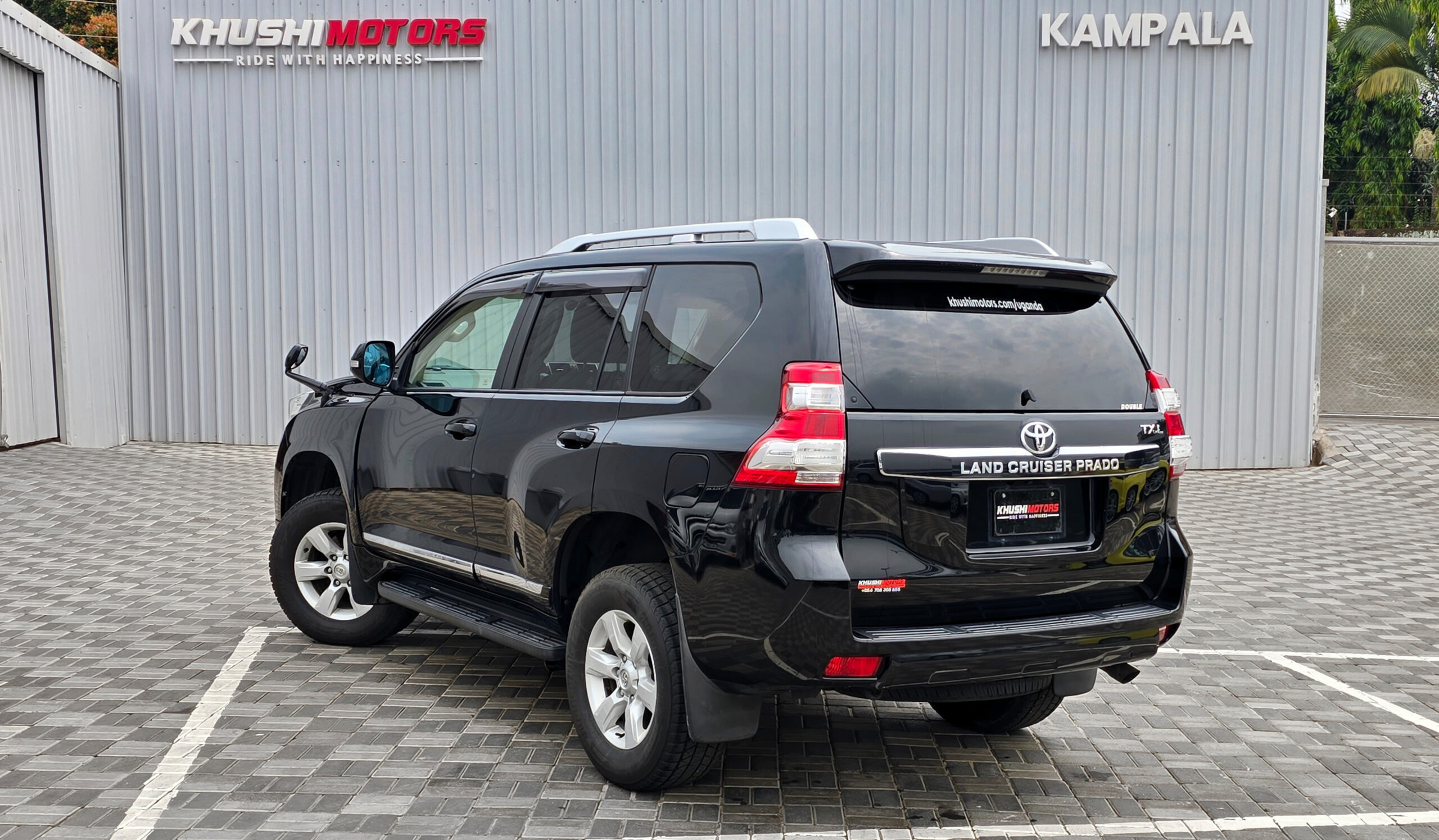 2016 Toyota Land Cruiser Prado TX-L package image-13