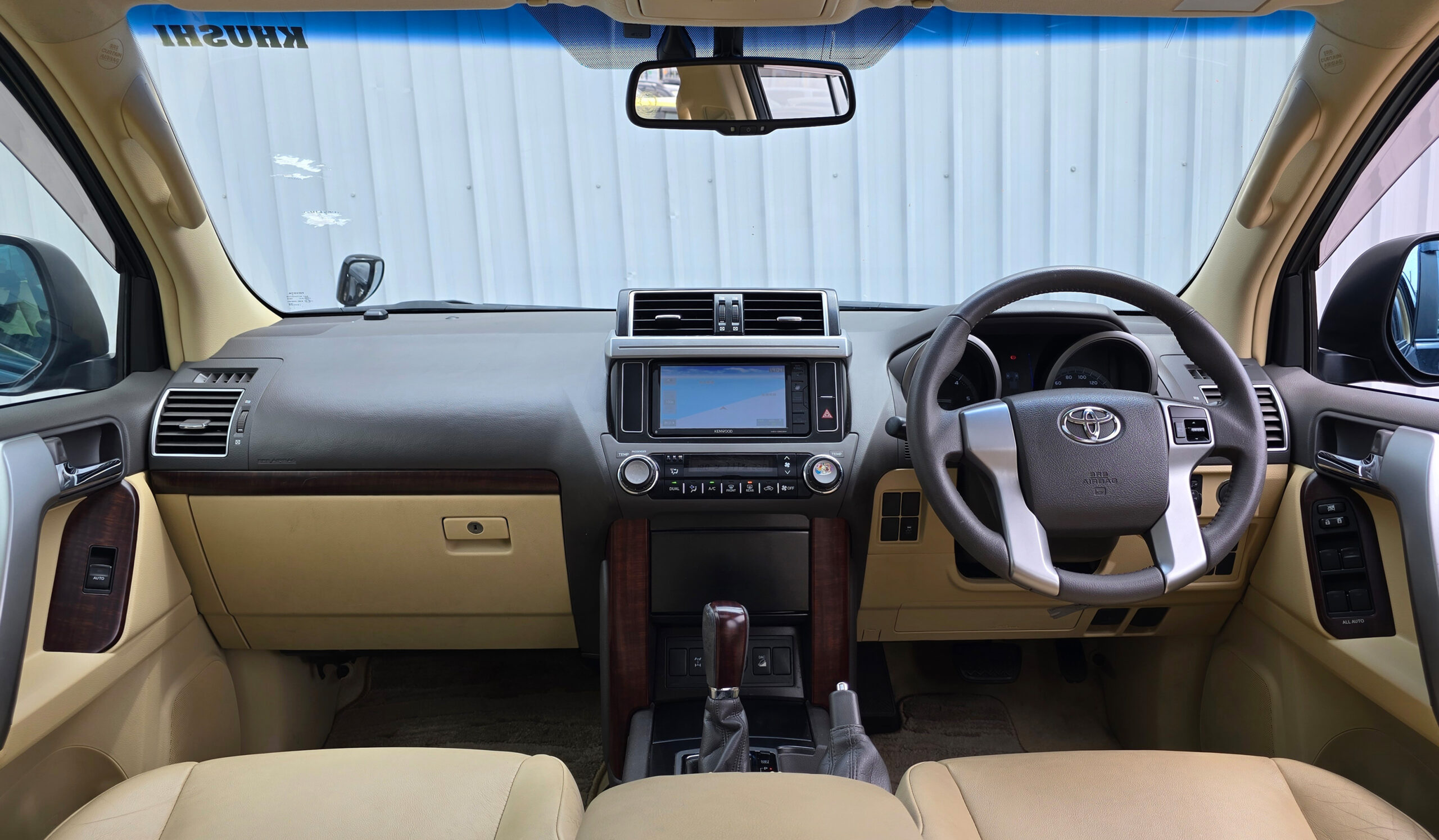 2016 Toyota Land Cruiser Prado TX-L package image-17