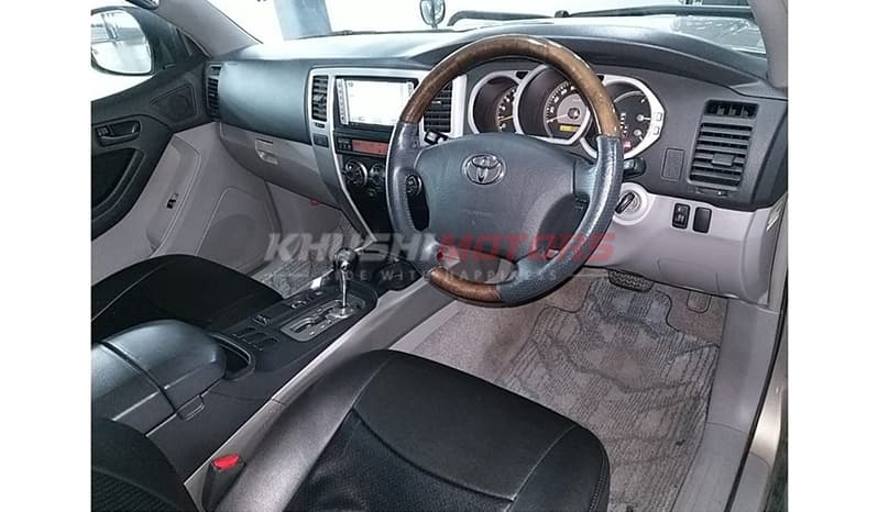 2009 Toyota Hilux Surf image-2