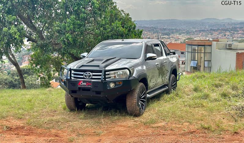 2015 Toyota Hilux image-5