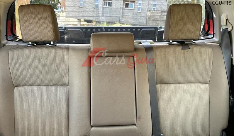 2015 Toyota Hilux image-6