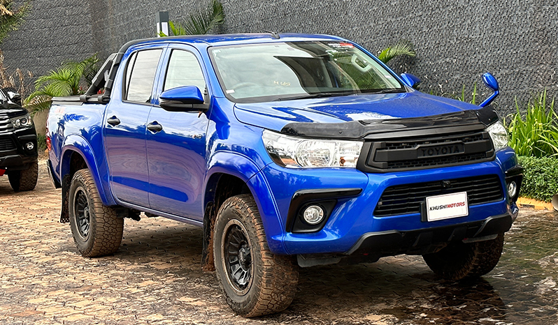 2018 Toyota Hilux image-12