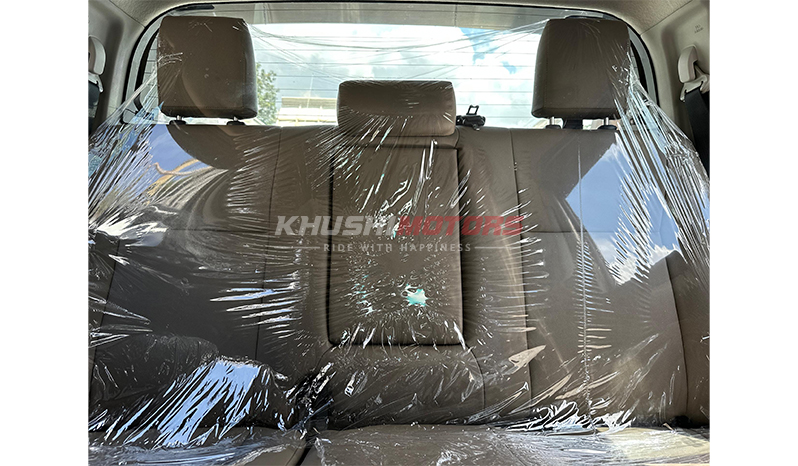 2015 Toyota Hilux image-16