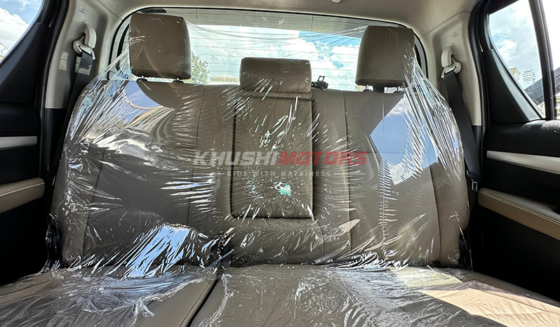 2015 Toyota Hilux image-17