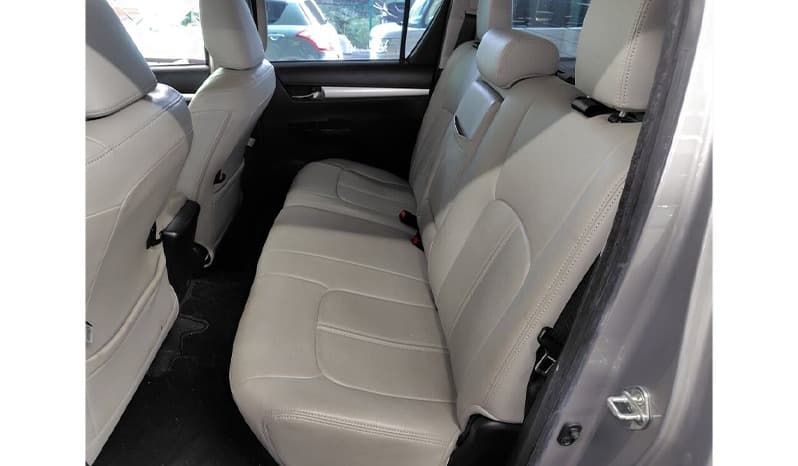 2019 Toyota Hilux image-6