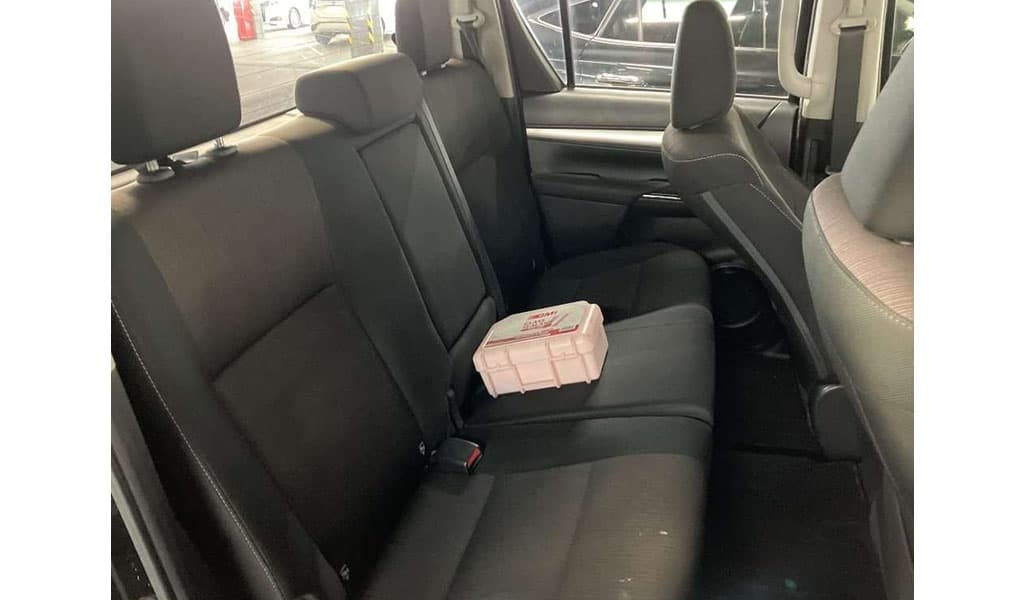 2018 Toyota Hilux image-2