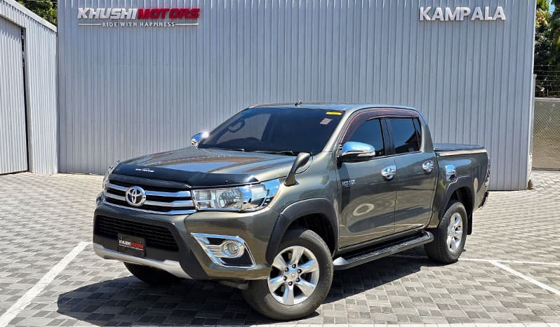 2015 Toyota Hilux image-10