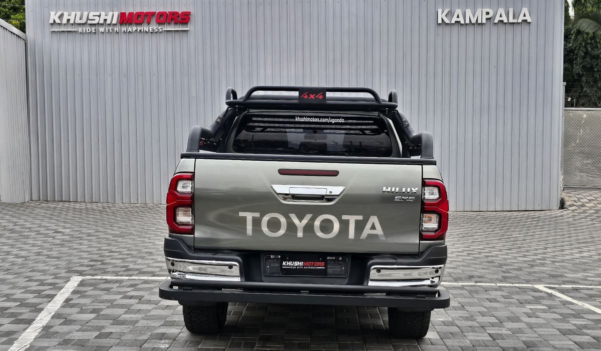 2018 Toyota Hilux ALNTRA SELEC 240G L package image-8