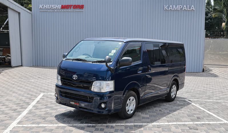 2012 Toyota Hiace image-10