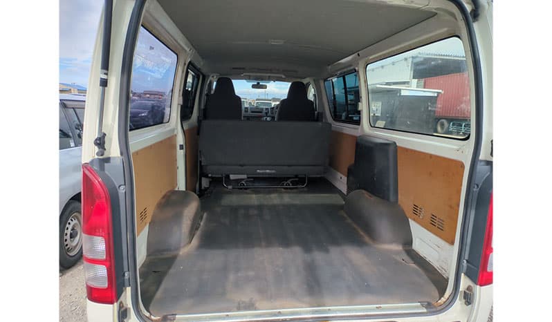 2013 Toyota Hiace DX image-2