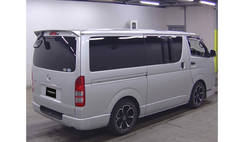 2013 Toyota Hiace DX GL package image-3