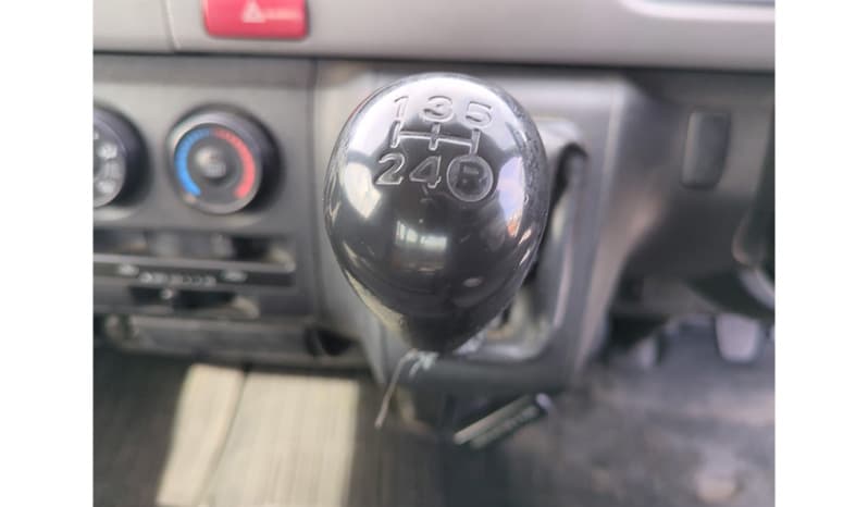2012 Toyota Hiace Long DX image-8