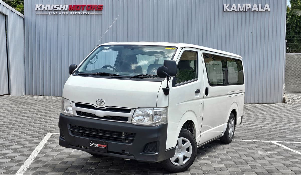 2012 Toyota Hiace Long DX image-17