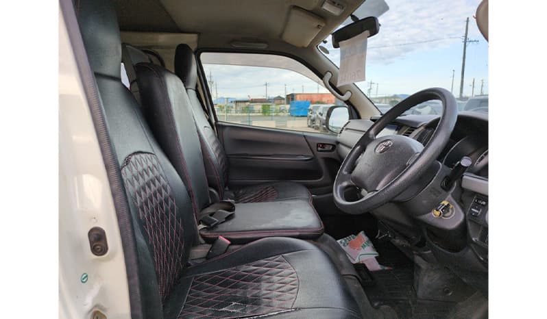 2012 Toyota Hiace Long DX GL package image-7