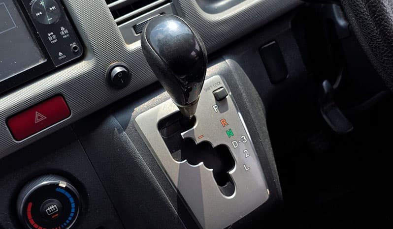2012 Toyota Hiace Long DX GL package image-12